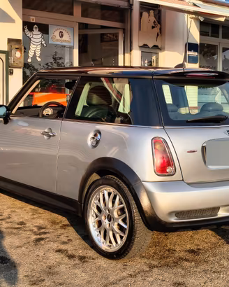 Mini Cooper s r 53