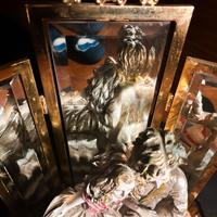 Statuetta Lucor Capodimonte dorata con specchi