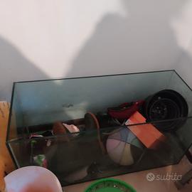 vasca per acquario in vetro!! più  mobile tv