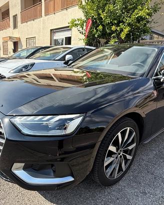 Audi A4 Avant 35 2.0 tdi mhev Business Advanced 16