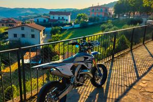 TM SMR 125