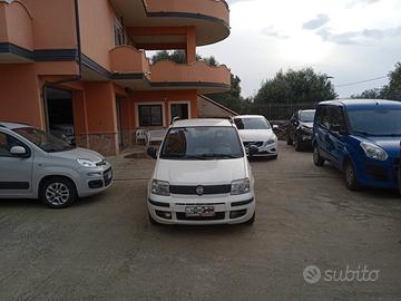 Fiat panda restyling 1.3mjt con soli 110000km