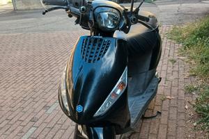 Piaggio Zip 50 2T