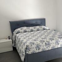 Letto matrimoniale contenitore pari al nuovo