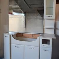 mobile bagno compreso di lavabo