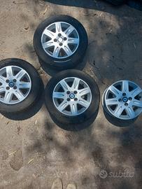 cerchi in lega + gomme r14