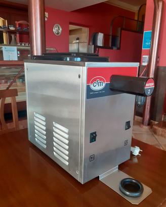 Macchina Monta panna