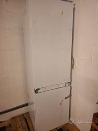 FRIGO E FREEZER A INCASSO COME NUOVO ! USATO 1ANNO