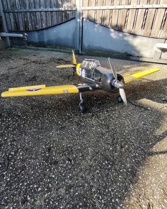 Aeromodello VQ Model AT-6 Texan Black Edition Army