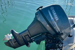 Motore fuoribordo yamaha 9.9 4 t corto anno 2012