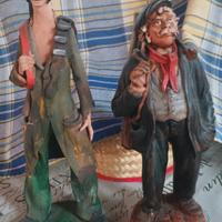 coppia di statuette raffiguranti pastori sardi 