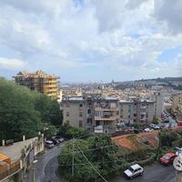 Via Regina Elena, Salita Ogliastri, luminoso 4