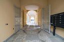 appartamento-di-81-m²-con-3-locali-e-posto-auto-a-