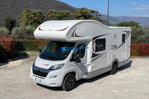Elnagh Baron 22 camper mansardato 7 posti 6,99 mt
