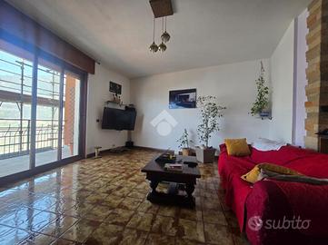 5 LOCALI A VENTIMIGLIA