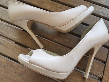 Décolleté Marina Grey di Vera Pelle beige a spillo