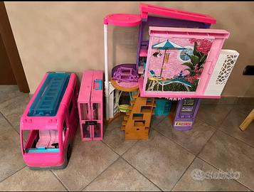 Camper , casa e armadio di Barbie