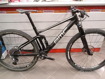 BMC FOUR STROKE 01 CARBON SHIMANO XT-XTR 12V USATA