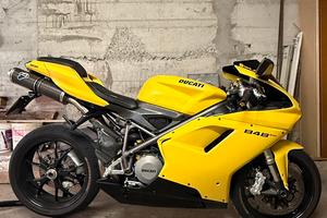Ducati 848 evo