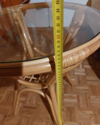 Tavolino in bambu e vetro