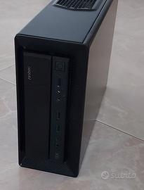 Pc mini Asrock Antec AMD quad-core 8GB 512-HD.