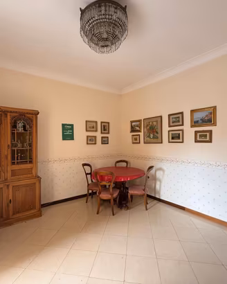 Appartamento 4 vani + accessori, posto auto a rota