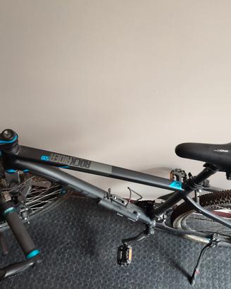 bicicletta nuova con ruote 27,5