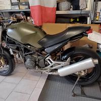 DUCATI MONSTER 900 DARK