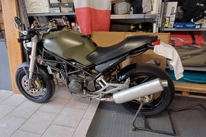 DUCATI MONSTER 900 DARK