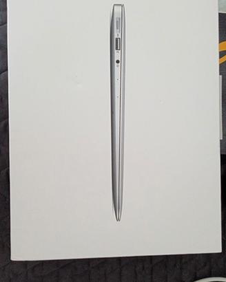 MacBook air 2015 scatola