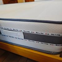 Materasso una piazza e mezza – pari a nuovo