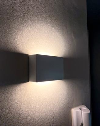 Applique a LED linea Light Box_W2 Bi emission