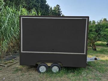 Truck (bar , pizzeria , cucina)