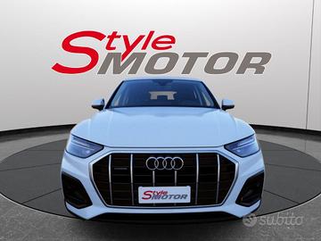 AUDI Q5 SPORTBACK 40 TDI quattro S tronic Busine