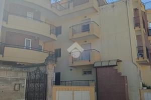 4 LOCALI A CASSANO DELLE MURGE