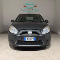 DACIA Sandero 1.2 16V Lauréate