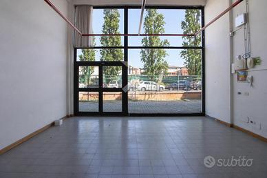 NEGOZIO A SAN GIULIANO TERME