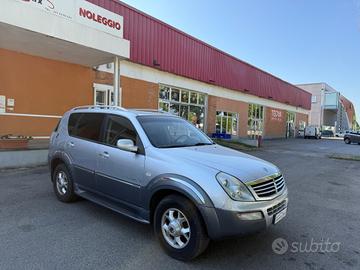 Ssangyong REXTON 2.7 XDi cat Plus 2