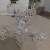 3 piccoli grappoli d'uva Swarovski più elefante in