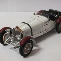Mercedes Benz SSKL 1931 CMC 1/18