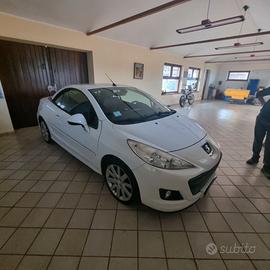 Peugeot 207 1.6 8V HDI 112 CV CC Active 2011
