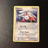 Carta Pokémon Zangoose (EM 21) EX Smeraldo