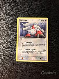 Carta Pokémon Zangoose (EM 21) EX Smeraldo