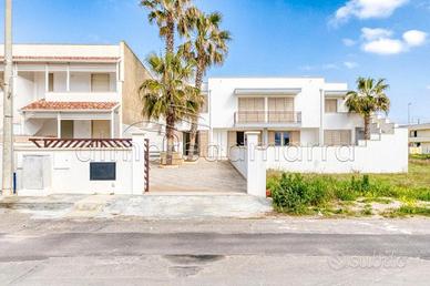 ACCOGLIENTI CAMERE 5 e 8 LA SPIAGGETTA 2