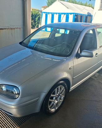 golf 4 1.9 tdi 115cv  4motion ( 4x4  )