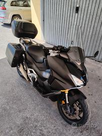 Honda Forza 750 abs DCT Travel