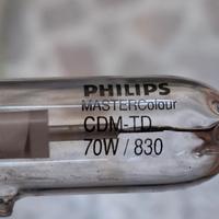 lampada a scarica ad alogenuri 70W/830