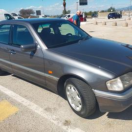Mercedes 180 c