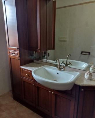 Mobile bagno legno e marmo