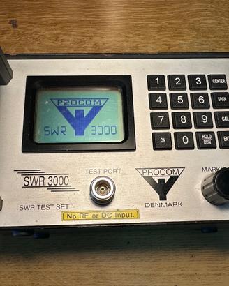 PROCOM SWR 3000 Analizzatore di antenna VHF UHF